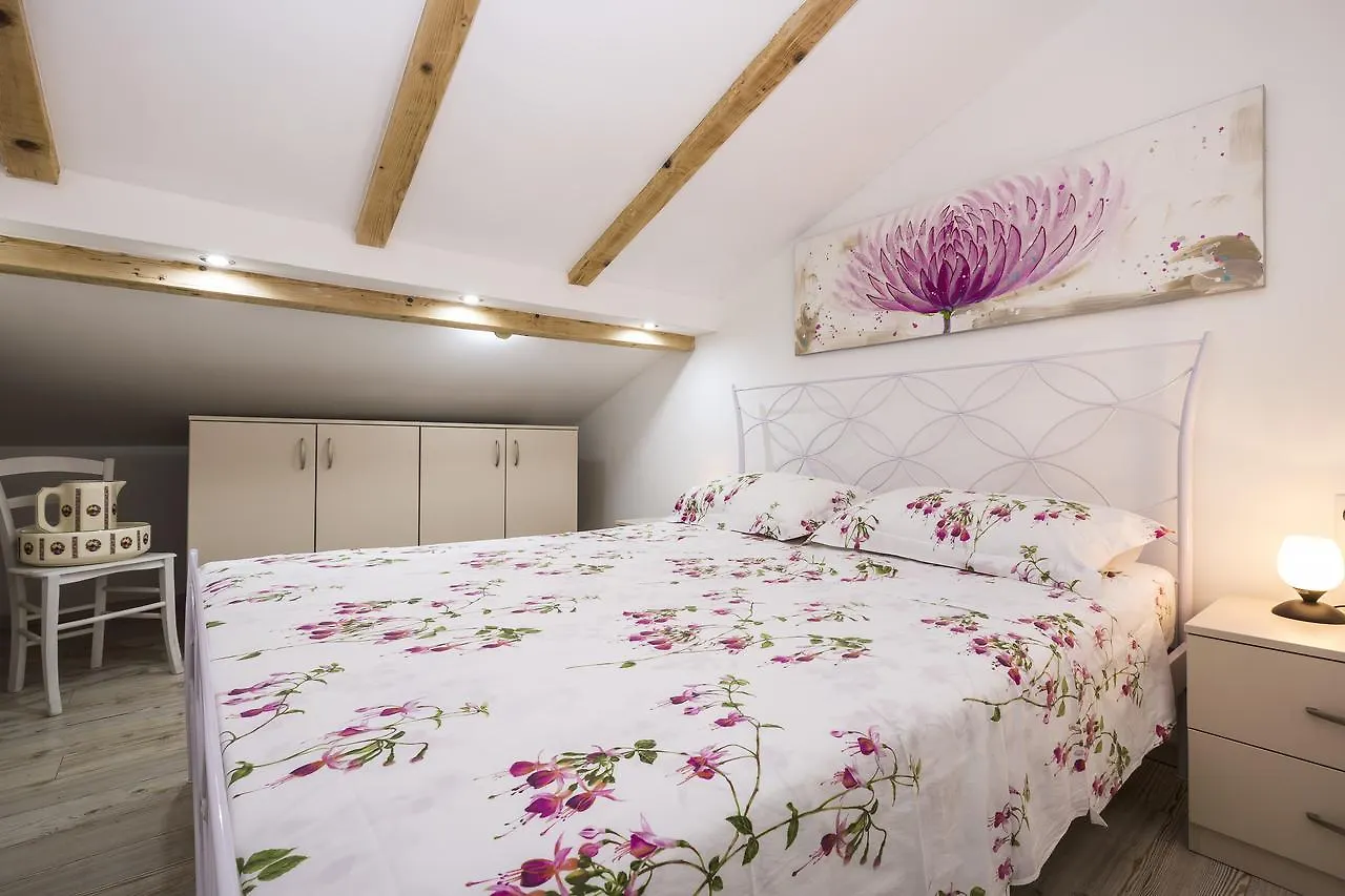 La Casetta Di Nonna Lea Mali Losinj Apartment